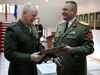 Lt. Gen. meets with Romanian military officals, U.S. Marines